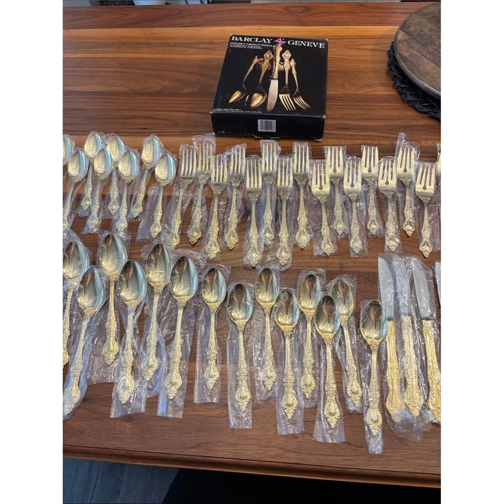 New Barclay Geneve Golden Crown Royale Weighted Flatware Silverware Set of 48